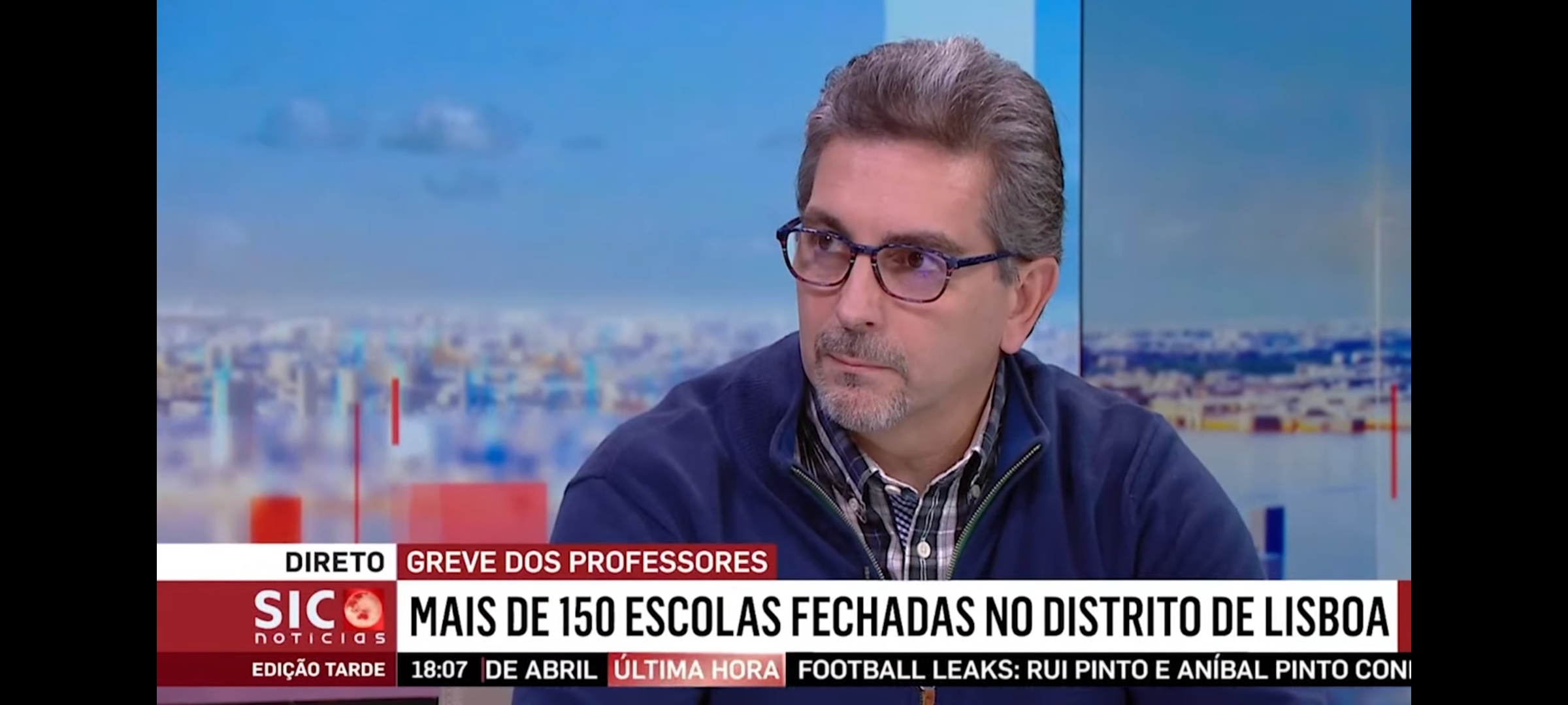 Professor Explica de Forma Clara e Coerente o Motivo da Greve dos Profissionais da Educação 